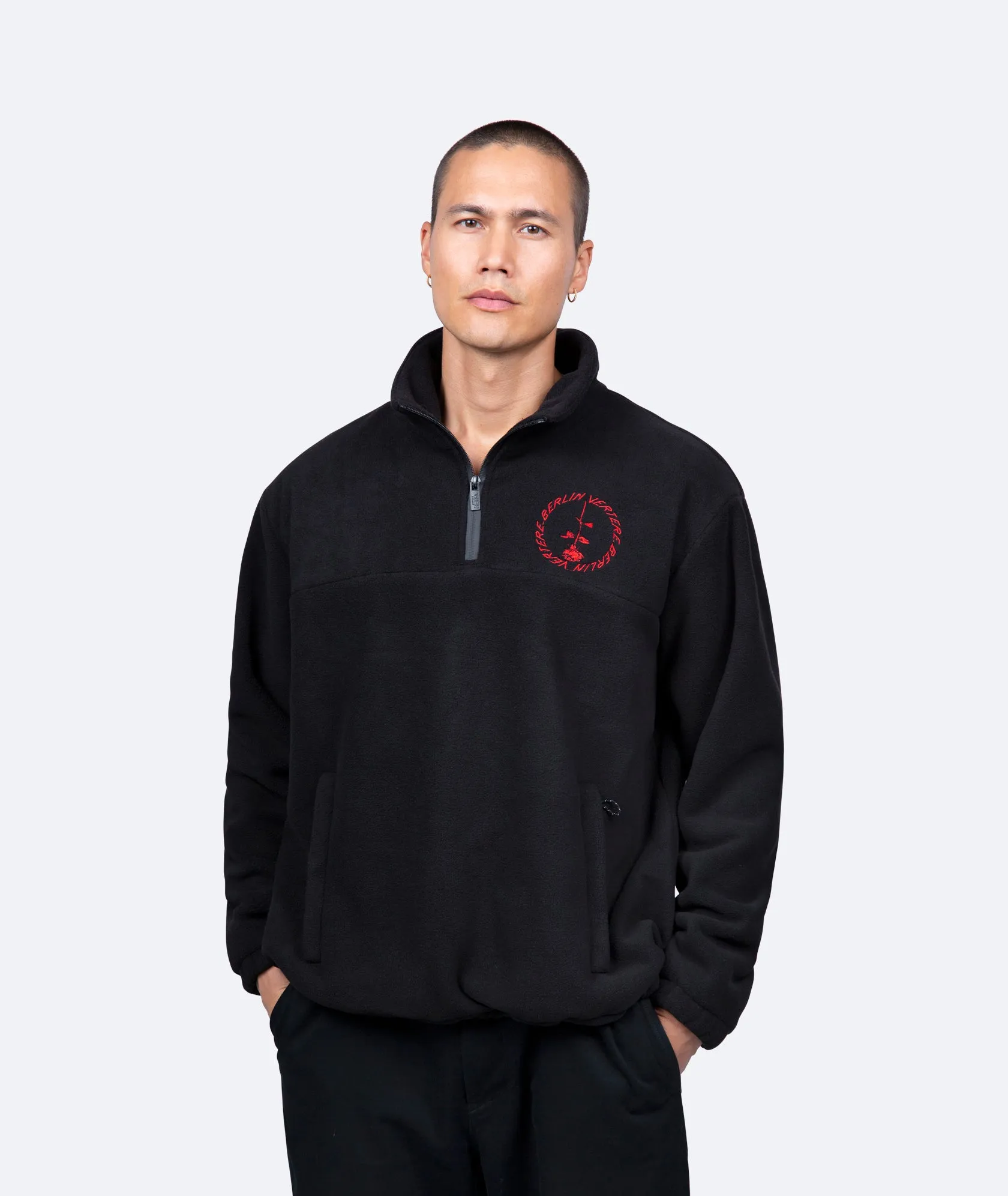 CIRCLE LOGO FLEECE SWEATER - BLACK