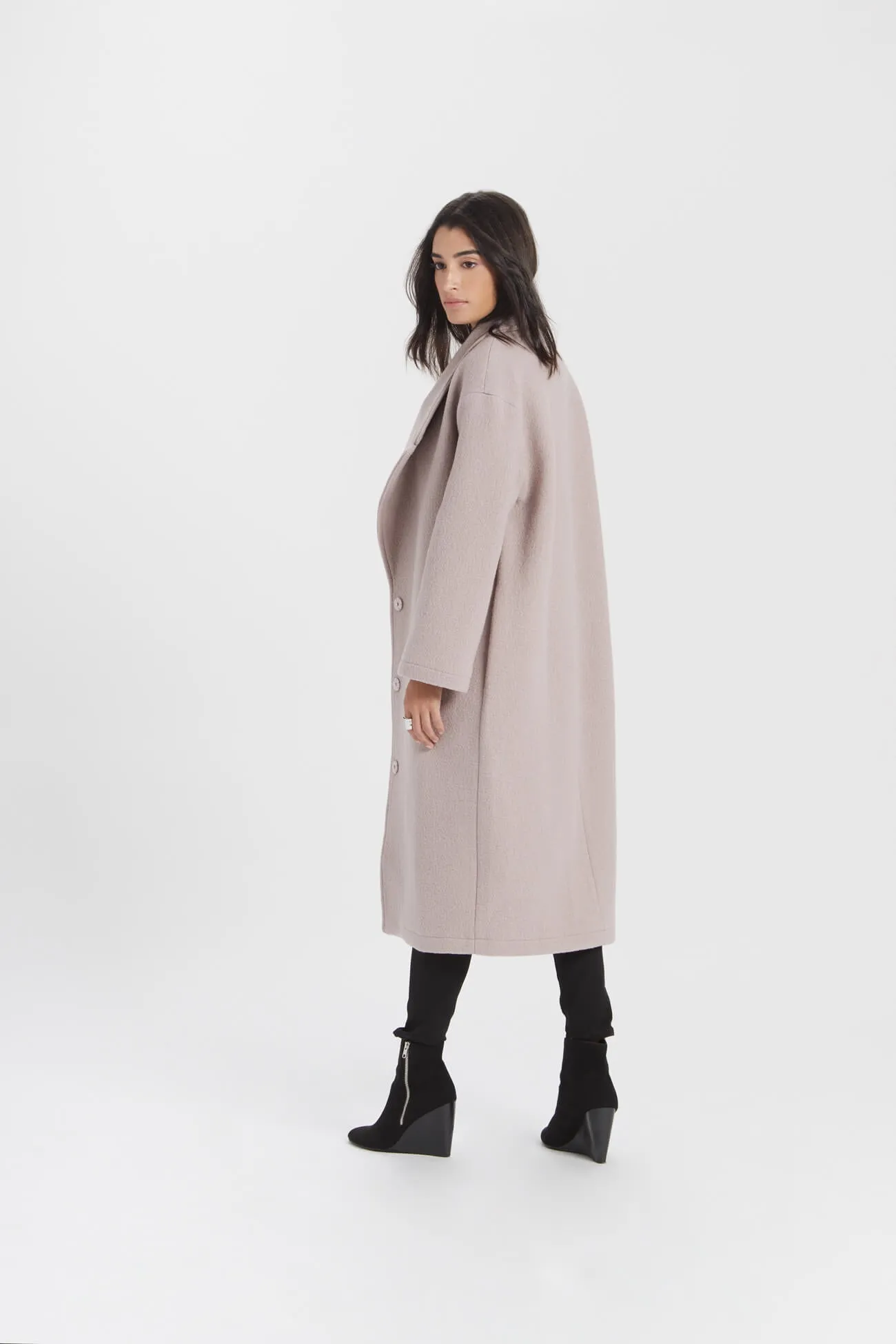 Elizabeth Coat