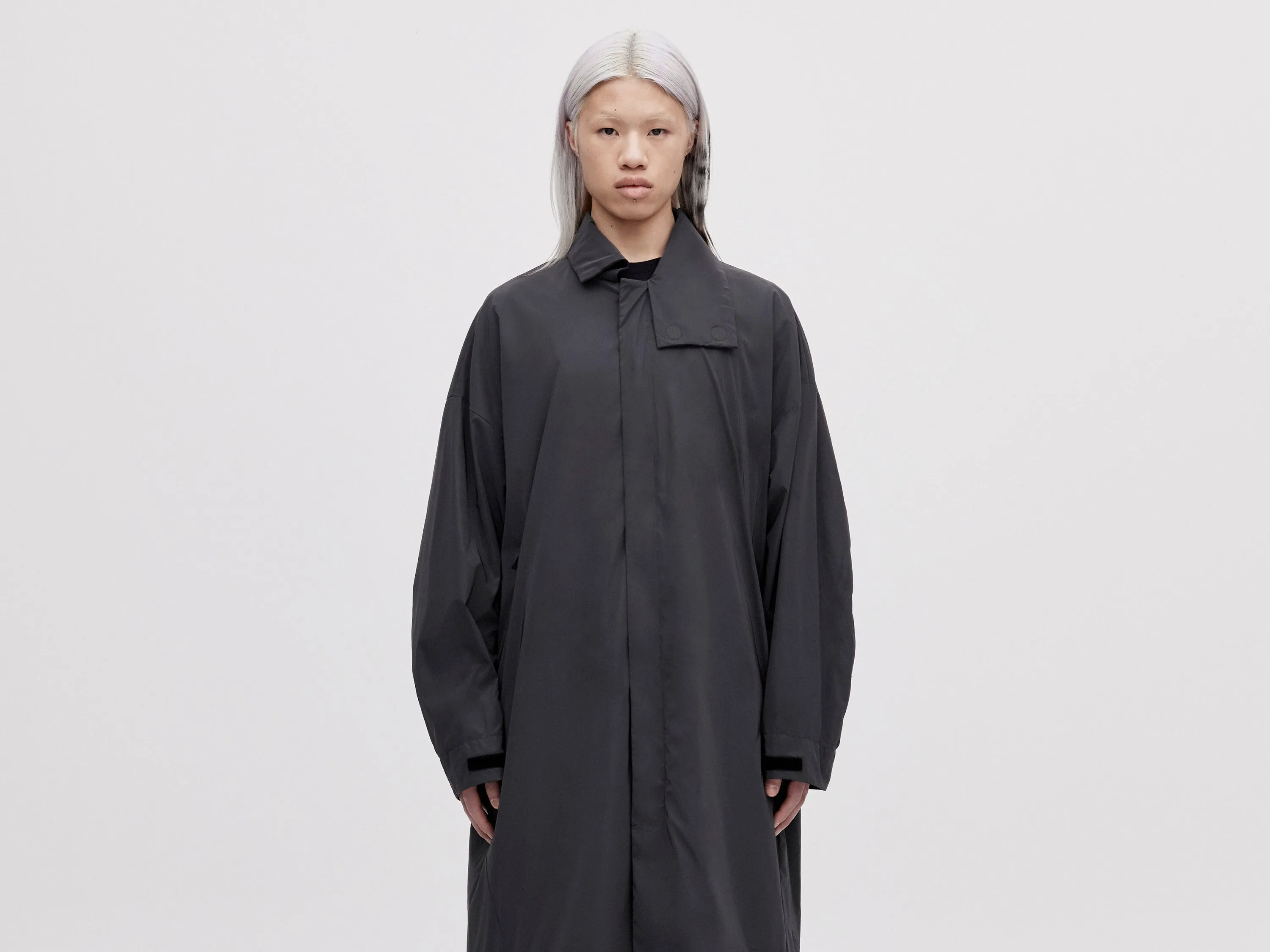 Mac Coat - Reflective Black