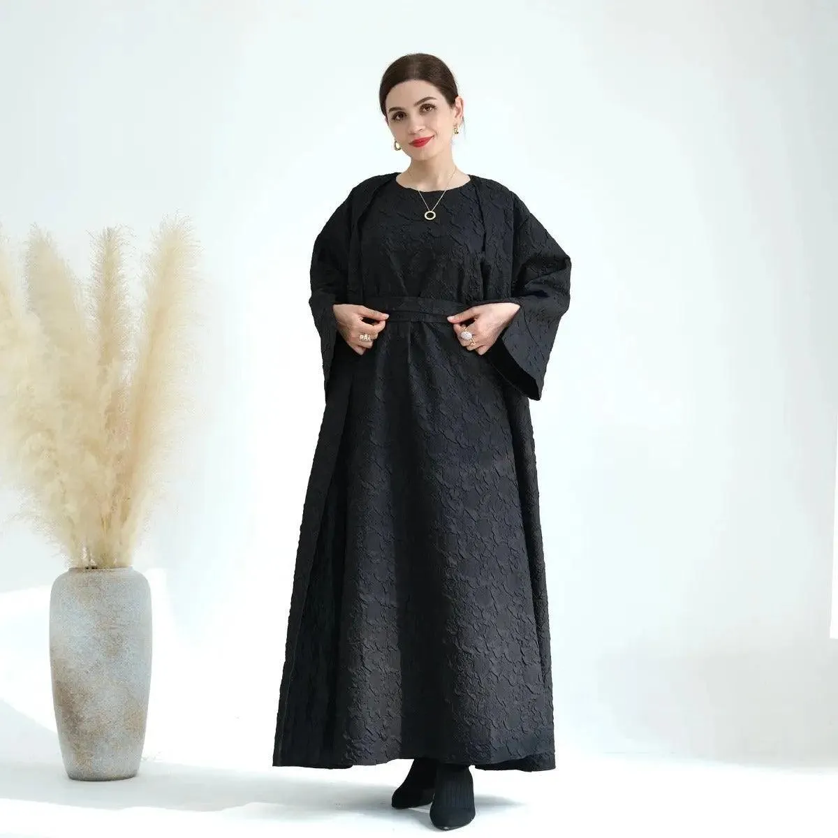 MOA025 Winter Jacquard Pocket Abaya