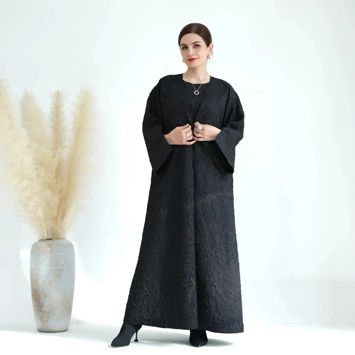 MOA025 Winter Jacquard Pocket Abaya